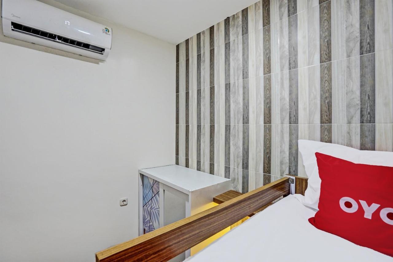 Oyo 92435 Sunlo Cozy Home Family Homestay Syariah Surabaja Exteriér fotografie