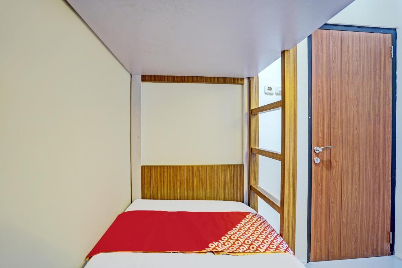 Oyo 92435 Sunlo Cozy Home Family Homestay Syariah Surabaja Exteriér fotografie